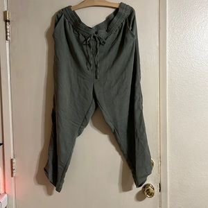 H&M Olive green pants size XL